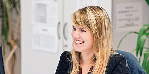 Hero: RVT Careers  |  RVT Karriere