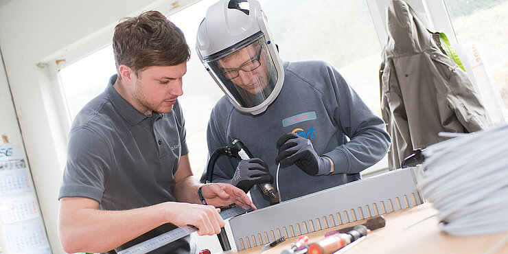 Hero: Vocational Training  |  Ausbildung